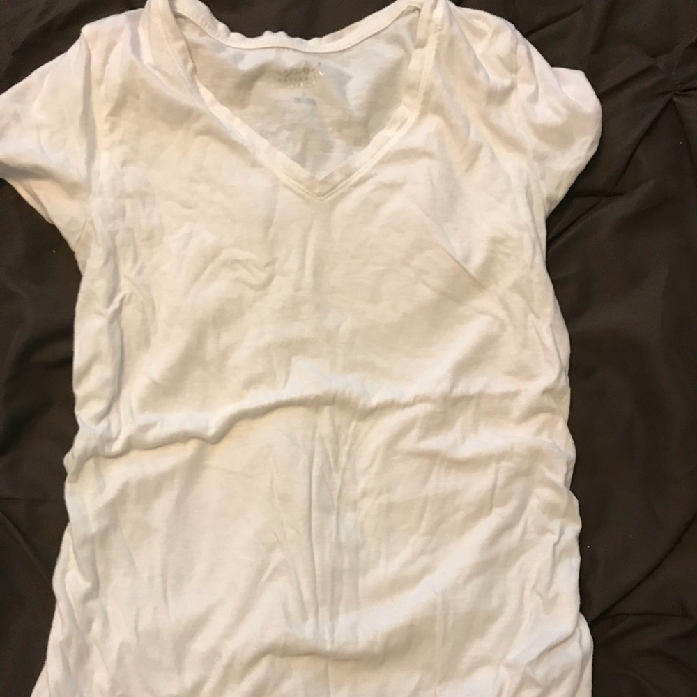 V-neck T-shirt